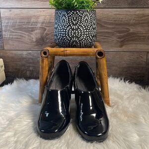 LifeStride Black Patent Leather Slip On Shoes, Ladies Size 7 1/2